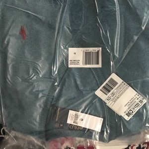 Brand new Men’s Ralph Lauren Polo sweater